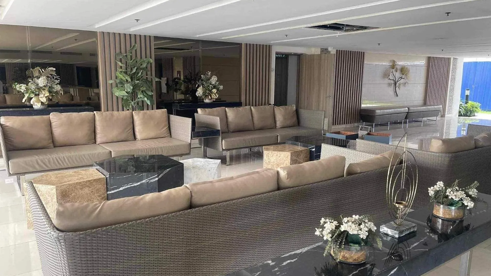 Filed Residences Hotel Apartment Paranaque City