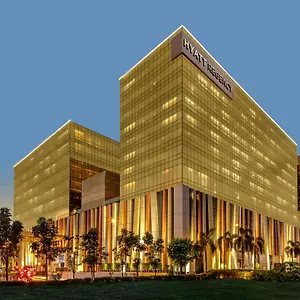Hyatt Regency Manila Of Dreams ***** Paranaque City